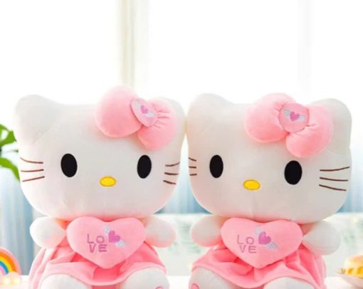 Gấu bông Hello Kitty ôm trái tim mặc váy hồng - Image 4